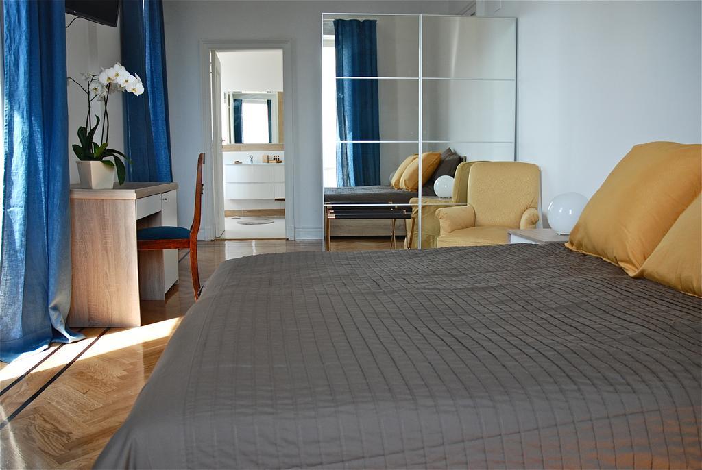 Palazzo Mele Residence Naples Luaran gambar