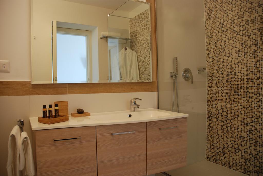 Palazzo Mele Residence Naples Luaran gambar